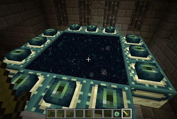 How to create a portal in Minecraft